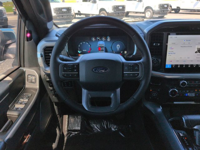Certified 2025 Ford F150 Lariat w/ FX4 Off-Road Package AWD/4WD image 16