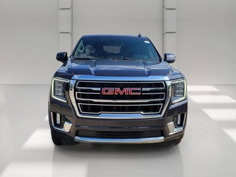 Used 2023 GMC Yukon XL SLT RWD image 2