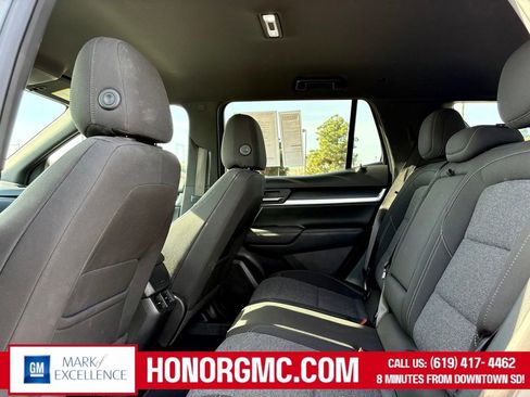 Used 2025 GMC Terrain Elevation image 15