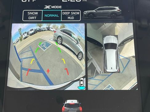 Used 2023 Subaru Ascent Limited w/ Technology Package image 9