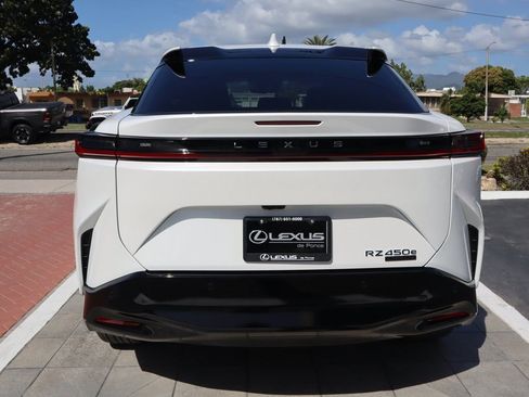 New 2026 Lexus RZ 450e AWD image 6