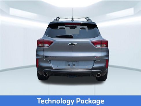 Used 2021 Chevrolet TrailBlazer RS w/ Technology Package AWD/4WD image 5