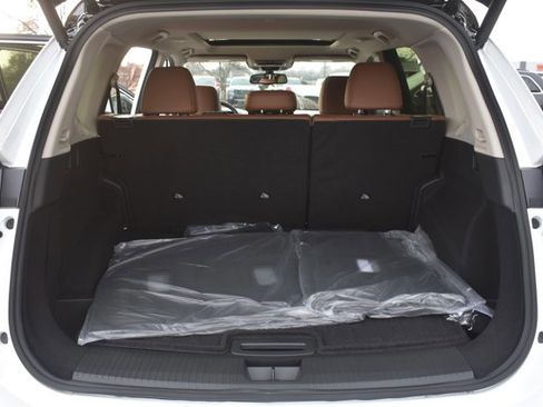 New 2026 Nissan Rogue Platinum w/ Platinum Premium Package image 17