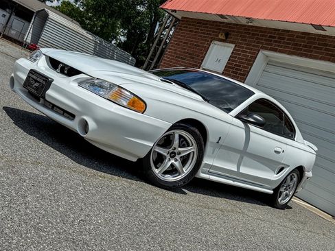 Used 1997 Ford Mustang Cobra RWD image 4
