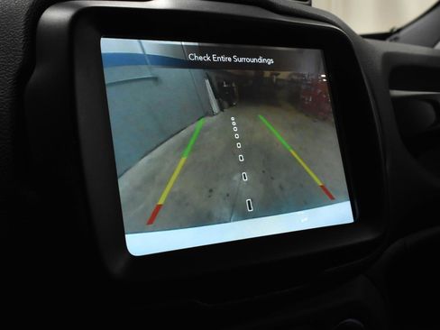 Used 2022 Jeep Renegade Limited AWD/4WD image 18