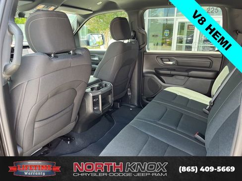 New 2026 RAM 1500 Express AWD/4WD image 15