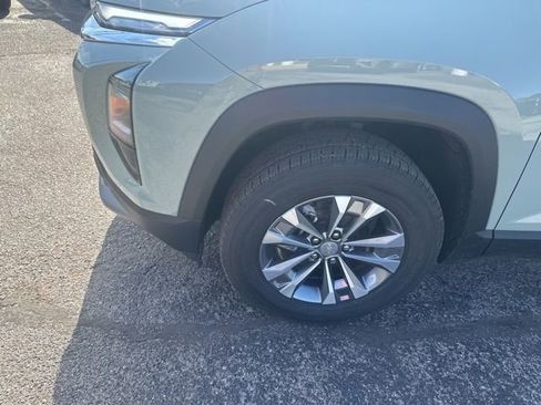 New 2026 Chevrolet Equinox LT image 10