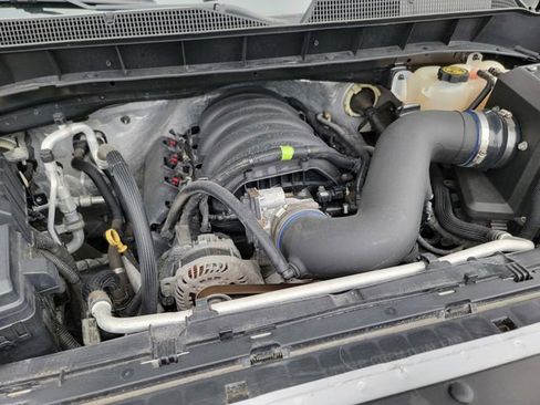 Used 2020 Chevrolet Silverado 1500 Custom w/ Custom Value Package AWD/4WD image 33