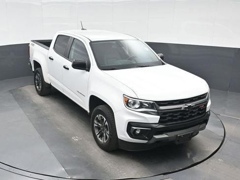 Used 2021 Chevrolet Colorado Z71 AWD/4WD image 24