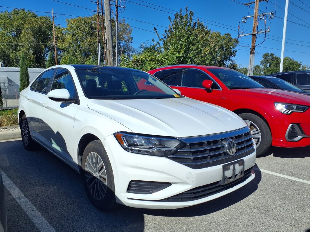 Used 2019 Volkswagen Jetta SE FWD image 1