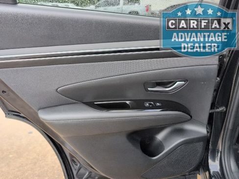 Used 2023 Hyundai Tucson Limited FWD image 9