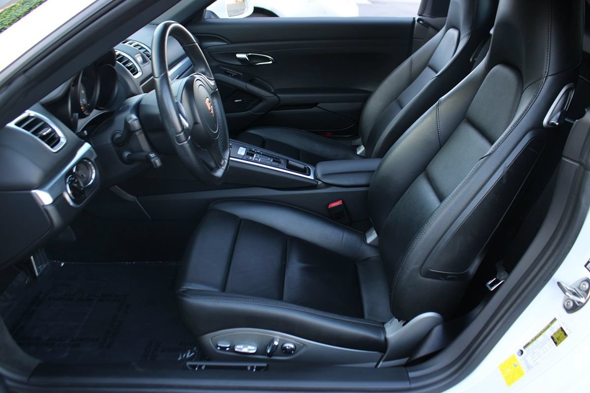 Used 2013 Porsche Boxster S RWD image 16
