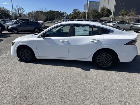 New 2026 Nissan Sentra SV image 8