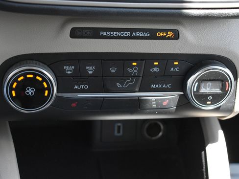 Used 2020 Ford Escape SE AWD/4WD image 29