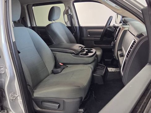 Used 2017 RAM 2500 SLT AWD/4WD image 16