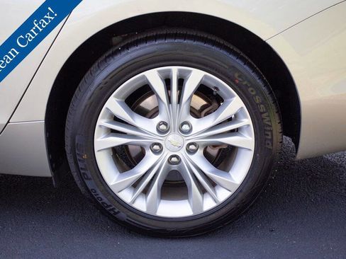 Used 2015 Chevrolet Impala LT image 9