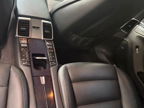 Used 2016 Porsche Panamera 4 Edition AWD/4WD image 14