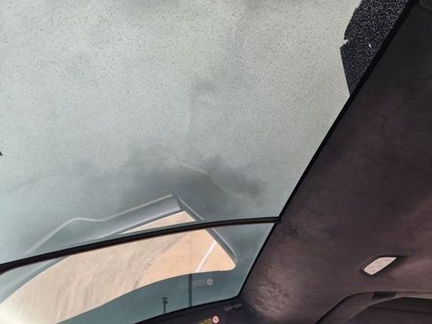 Used 2020 Tesla Model X Long Range image 31