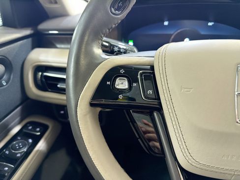 Used 2022 Lincoln Aviator Reserve w/ Elements Package Plus RWD image 14