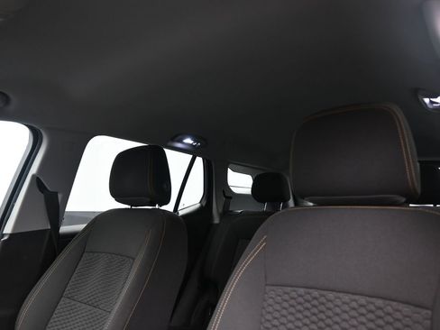 Used 2021 GMC Terrain SLE w/ Driver Convenience Package FWD image 23