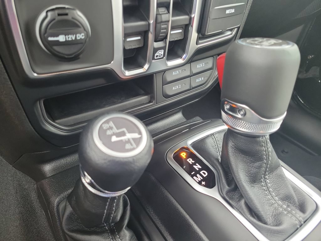 New 2026 Jeep Gladiator Sport AWD/4WD image 20