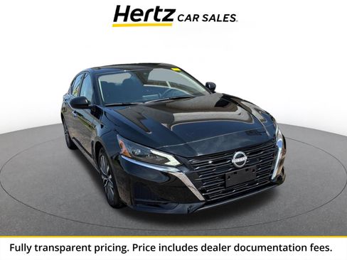 Used 2025 Nissan Altima 2.5 SV FWD image 1