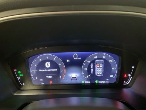 Certified 2024 Honda Pilot Elite image 9