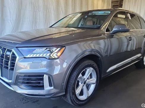 Used 2024 Audi Q7 3.0T Premium image 1