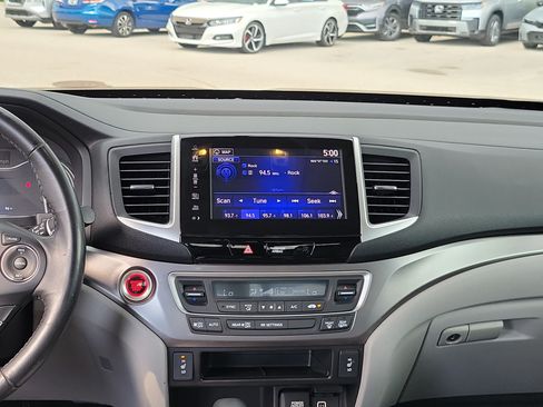 Used 2019 Honda Ridgeline RTL-T image 18