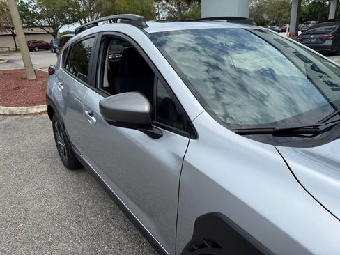 Used 2025 Subaru Crosstrek 2.0i Premium AWD/4WD image 15