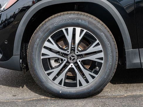New 2025 Mercedes-Benz GLA 250 image 9