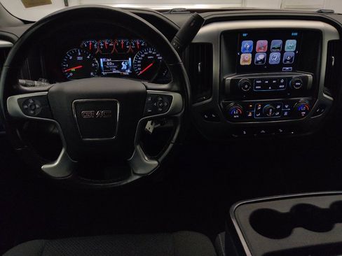 Used 2017 GMC Sierra 1500 SLE w/ SLE Value Package AWD/4WD image 22