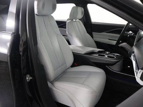 Used 2024 Cadillac Lyriq Luxury w/ LPO, Floor Liner Package AWD/4WD image 35
