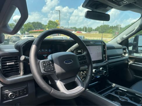 Used 2026 Ford F350 Lariat w/ Tremor Off-Road Package AWD/4WD image 7