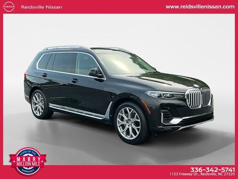 Used 2021 BMW X7 xDrive40i w/ Parking Assistance Package AWD/4WD image 8