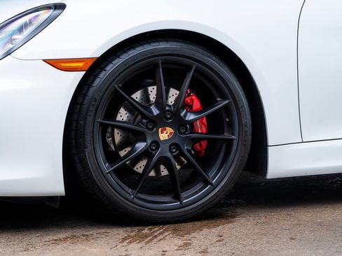 Used 2016 Porsche Boxster GTS RWD image 4