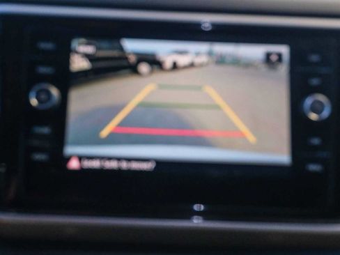 Used 2020 Volkswagen Atlas Cross Sport SEL FWD image 26