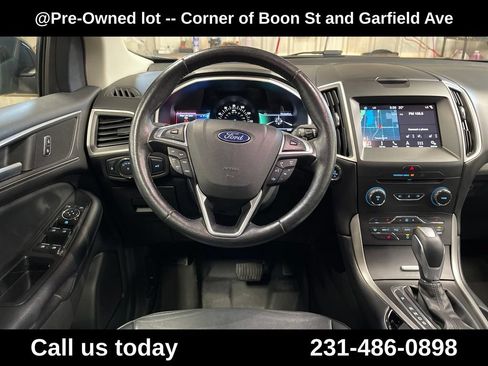 Used 2016 Ford Edge SEL w/ Canadian Touring Package AWD/4WD image 17