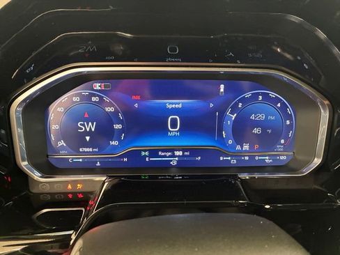 Used 2024 Chevrolet Silverado 1500 LTZ w/ LTZ Premium Package image 25