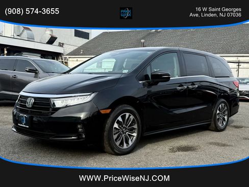 Used 2023 Honda Odyssey EX-L image 3