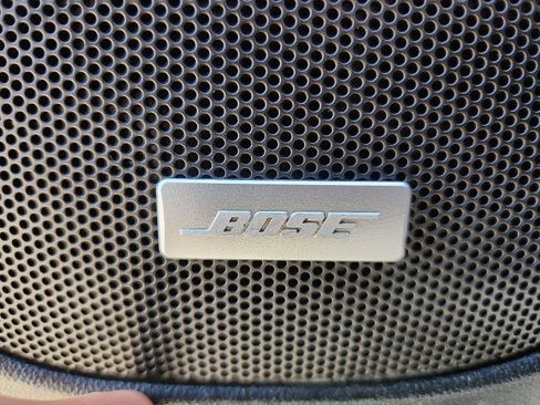 Used 2023 GMC Acadia Denali image 13