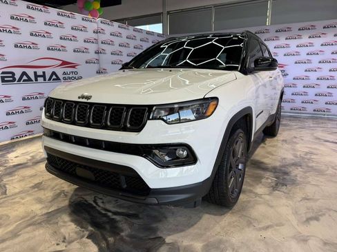 Used 2026 Jeep Compass Limited AWD/4WD image 2