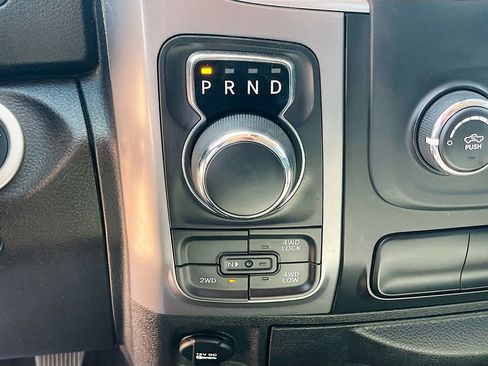 Used 2024 RAM 1500 Classic SLT AWD/4WD image 16