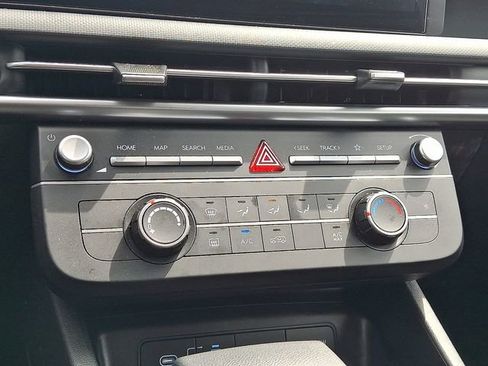 Certified 2026 Hyundai Tucson SE image 15