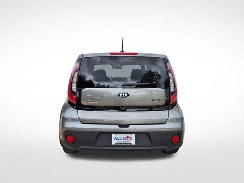 Used 2019 Kia Soul FWD image 7