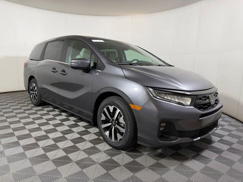 New 2026 Honda Odyssey EX-L image 6