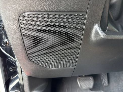 Used 2023 Jeep Wrangler Sport AWD/4WD image 23