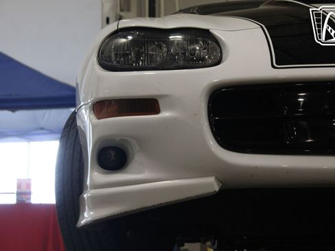 Used 2001 Chevrolet Camaro Z28 w/ SS Performance/Appearance Pkg RWD image 31