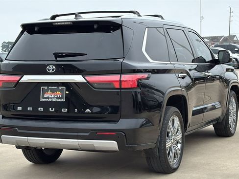 Certified 2024 Toyota Sequoia Capstone AWD/4WD image 5