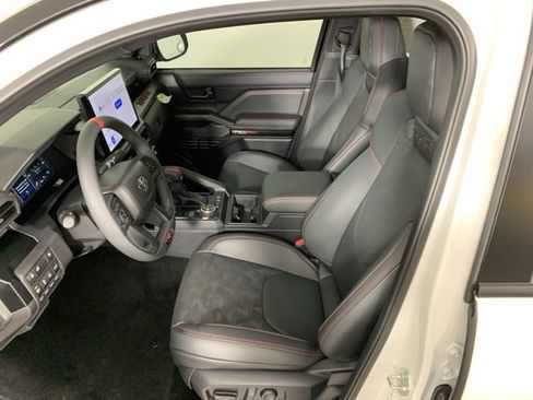 Used 2025 Toyota Tacoma TRD Pro image 21